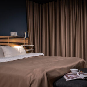 Antonia SIGNATURE – lysdempende gardin med wavebånd