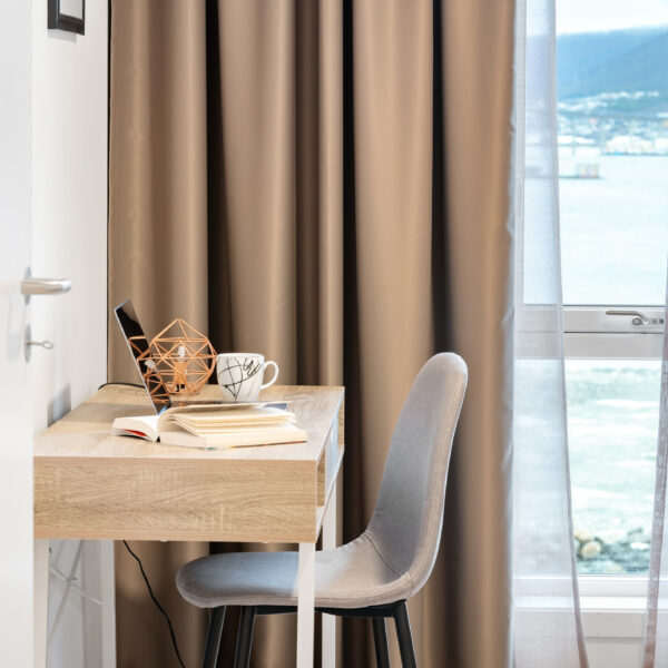 Dimout antonia 17400-65-3